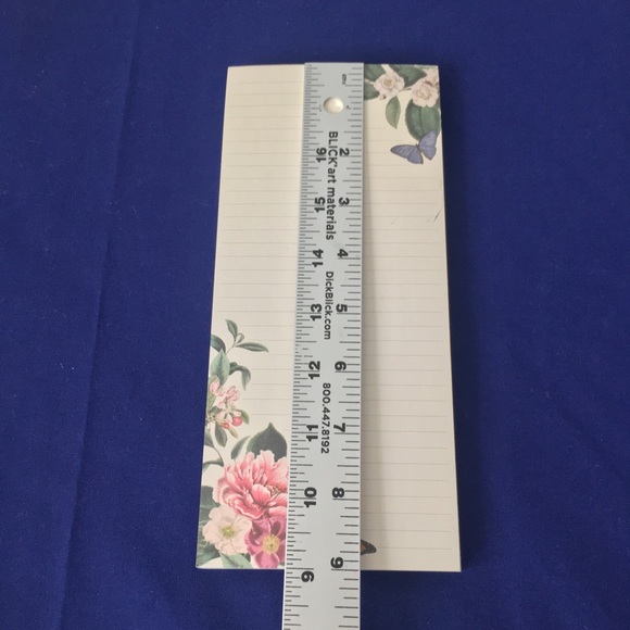 Butterfly and Flower Notepad - Picture 4 of 7